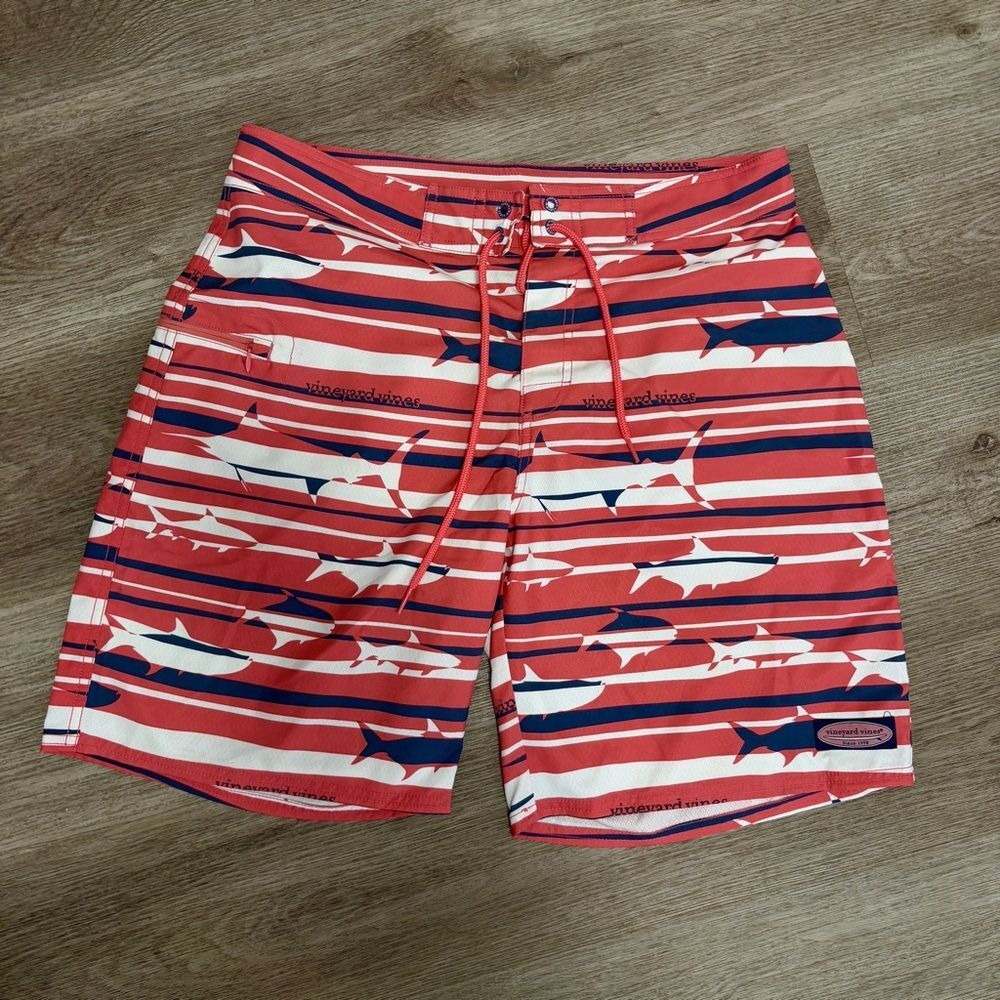Vineyard Vines Board Shorts N2